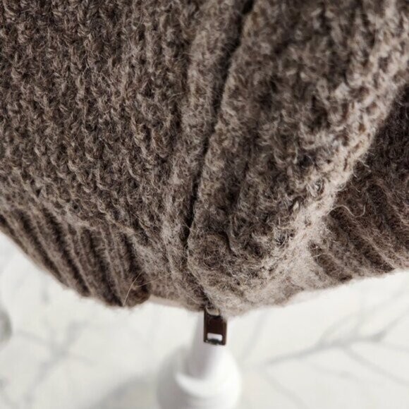 360 Sweater  Merino Wool Alpaca Cable Knit Boxy Fit Sweater - Picture 7 of 7